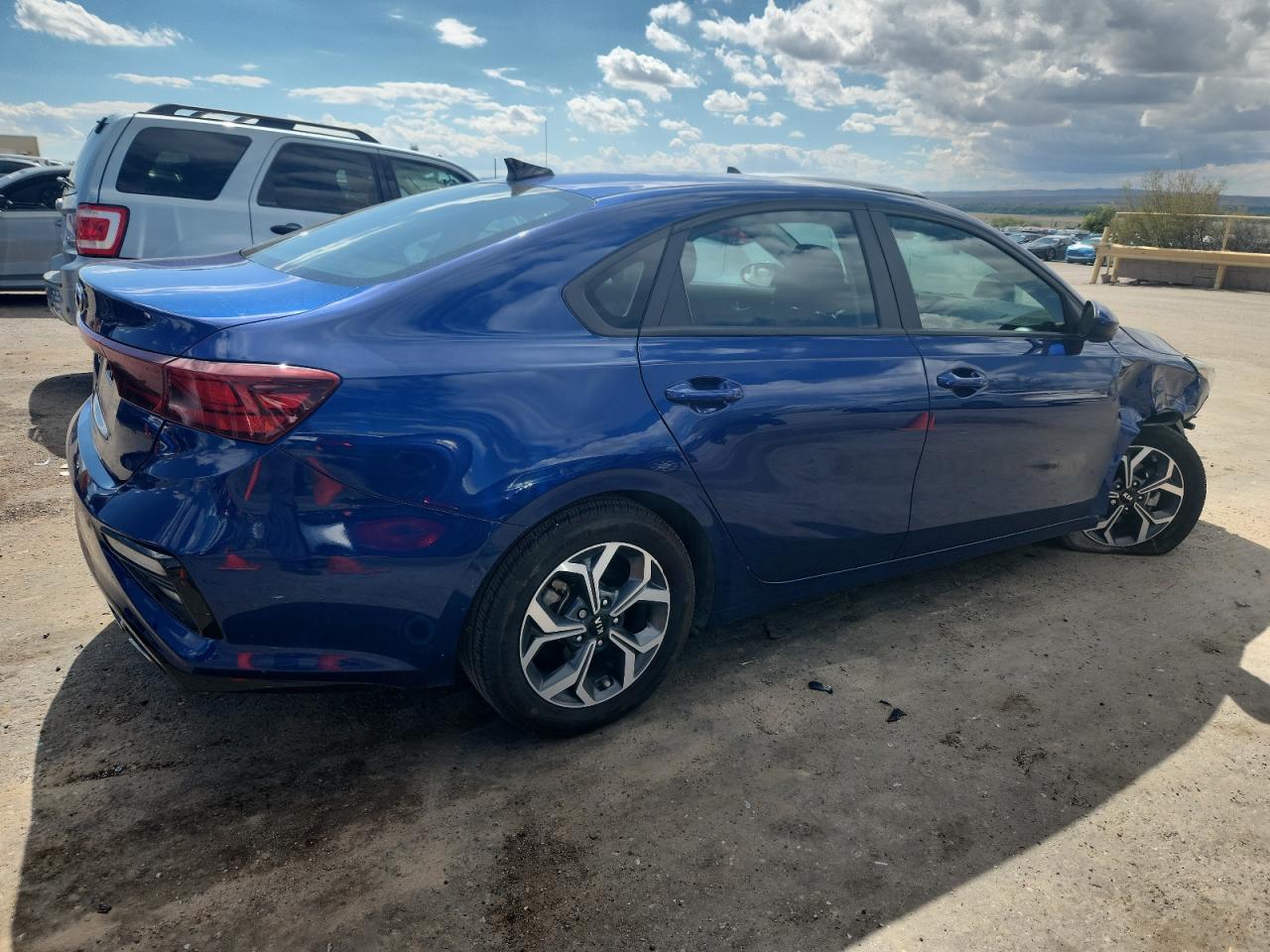 KIA FORTE FE