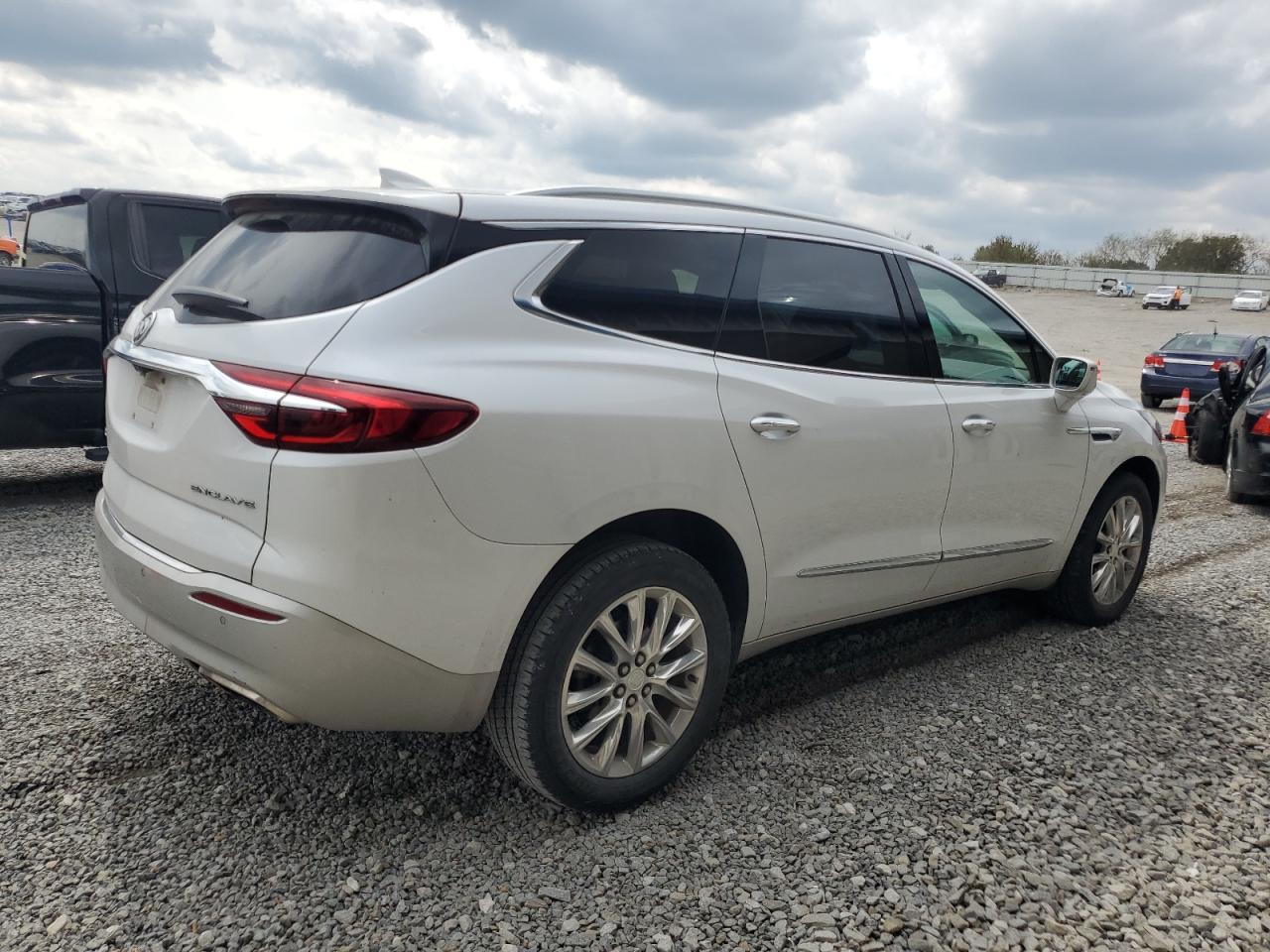 BUICK ENCLAVE PREMIUM