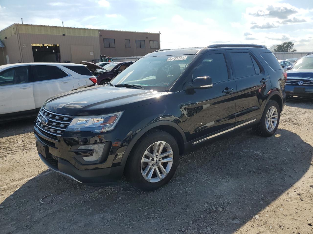 FORD EXPLORER XLT