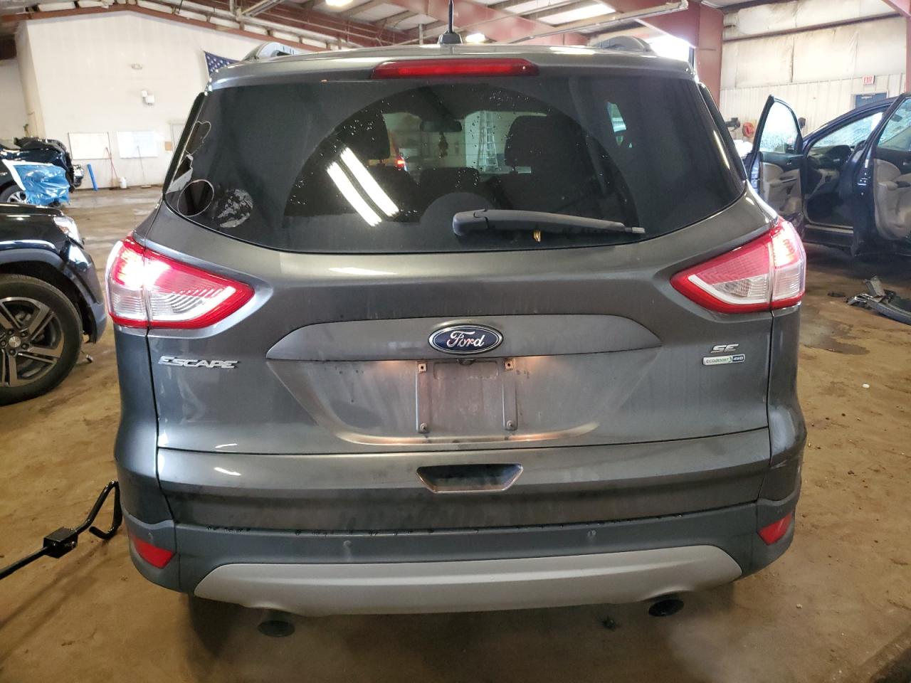 FORD ESCAPE SE