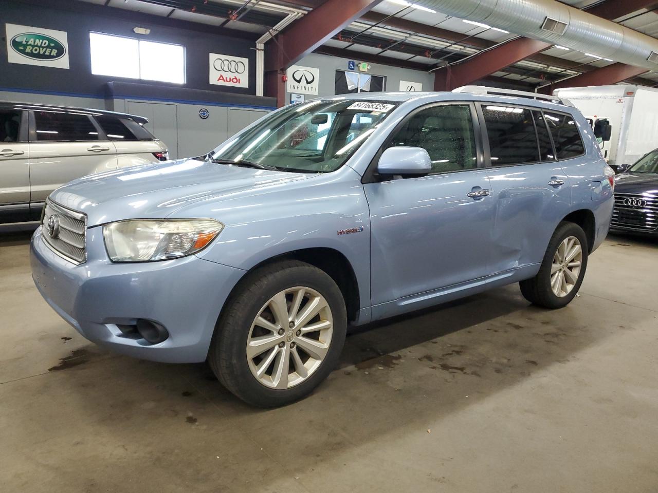 TOYOTA HIGHLANDER HYBRID