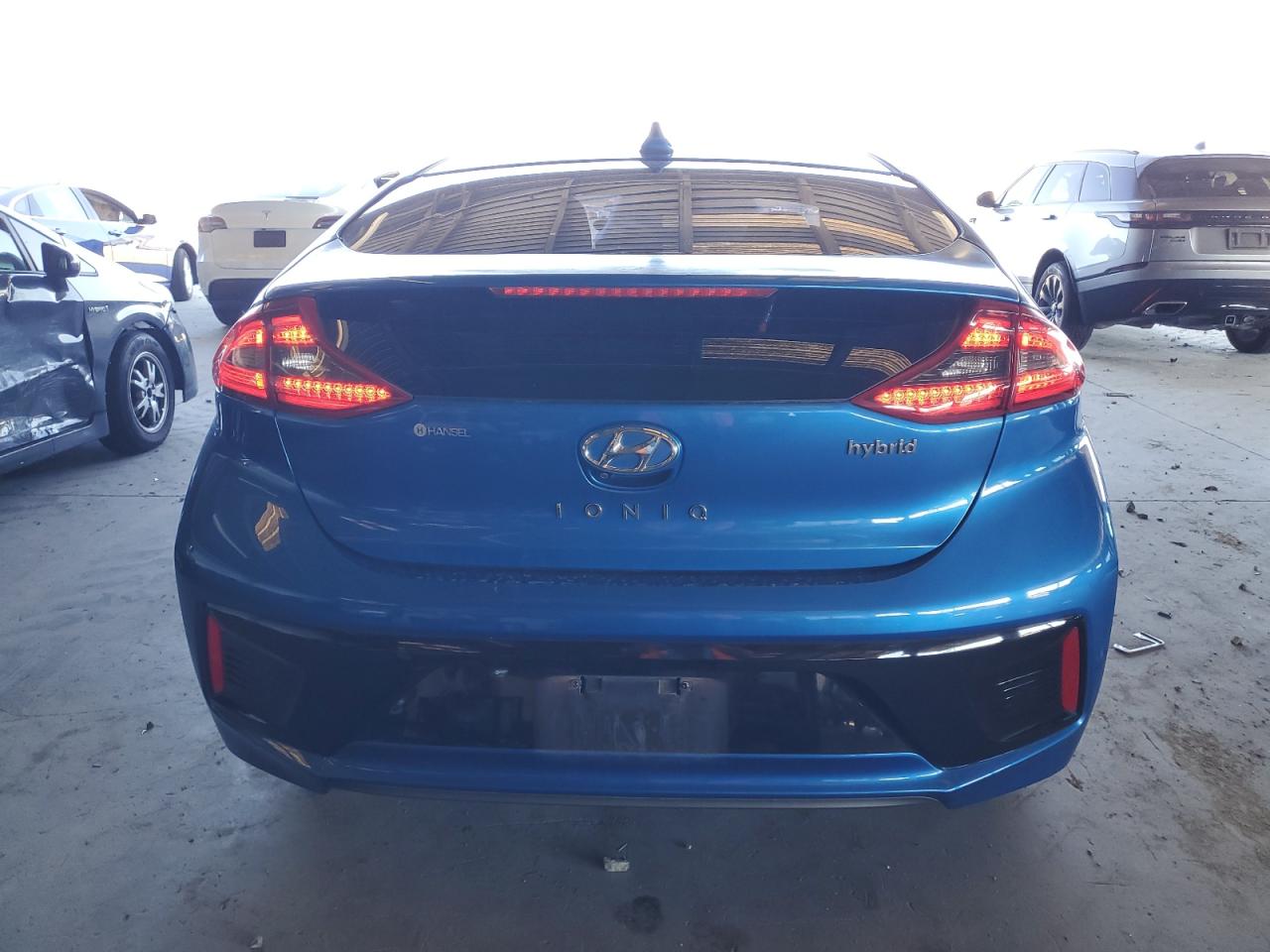 HYUNDAI IONIQ SEL