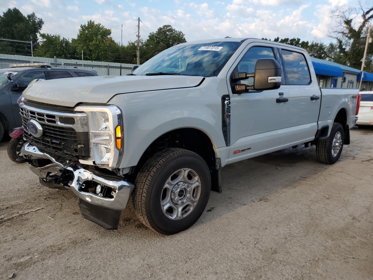 FORD F-250 SUPER DUTY