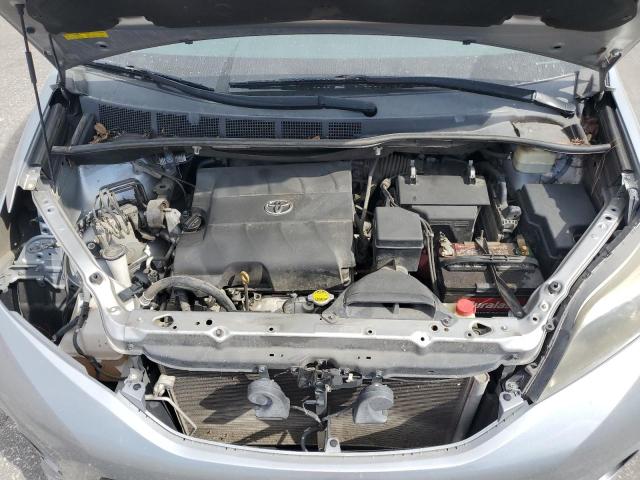 2016 TOYOTA SIENNA SE 5TDXK3DC2GS750246
