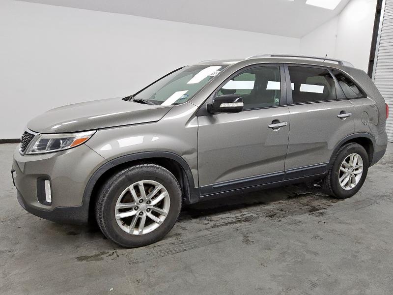 2014 KIA SORENTO LX - 5XYKT3A69EG519585