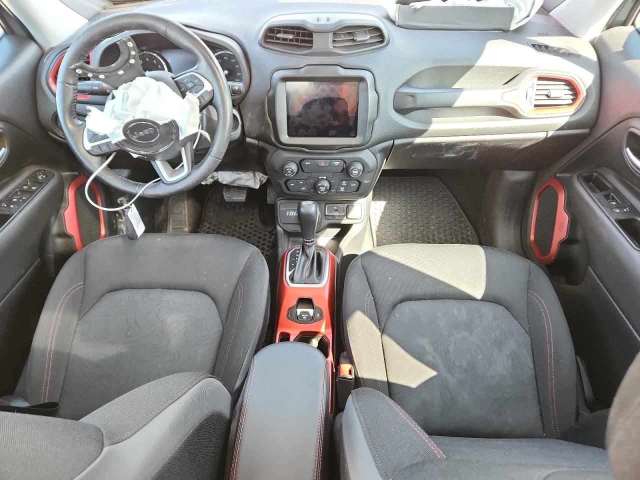 JEEP RENEGADE TRAILHAWK