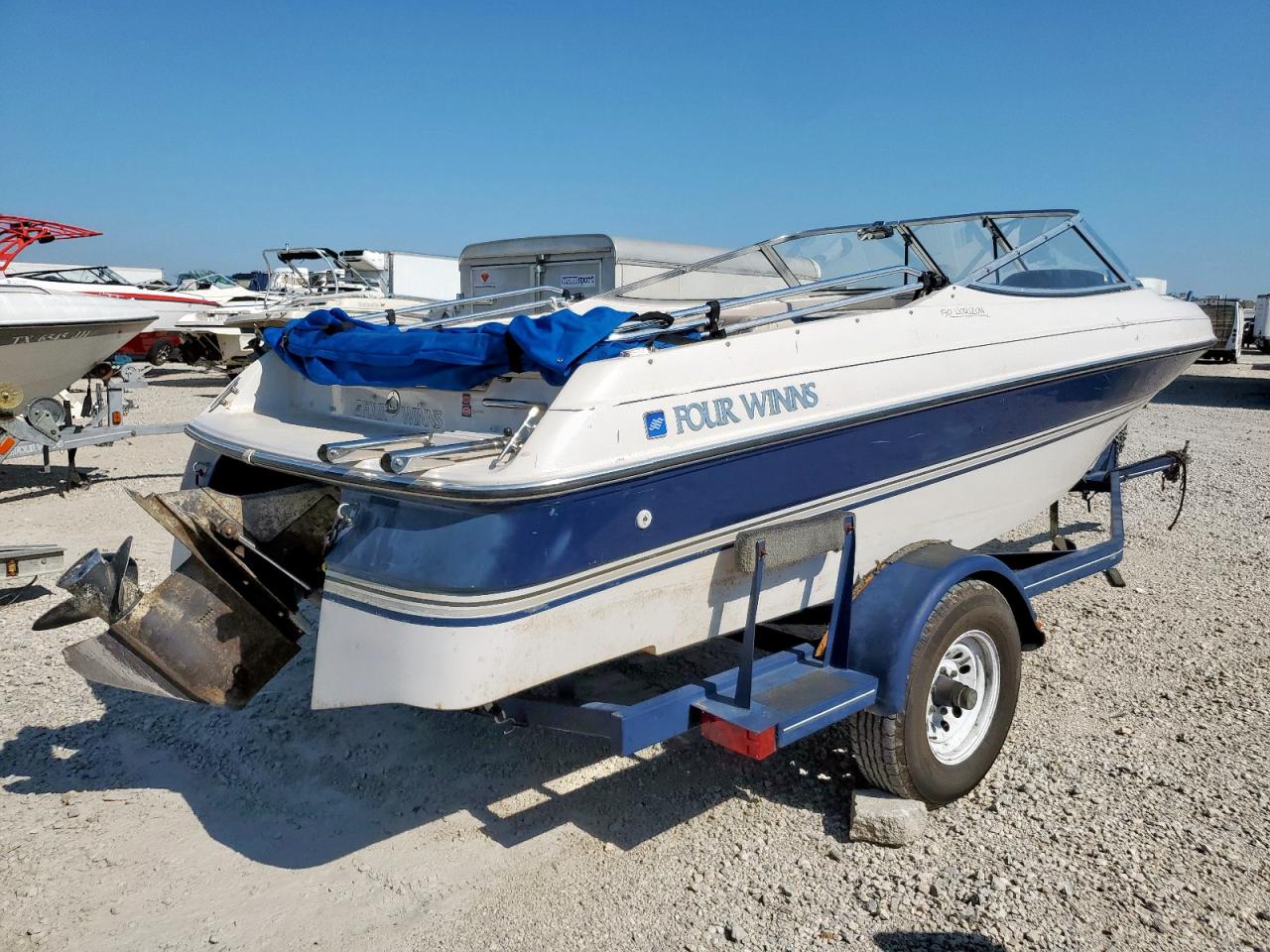 Lot #3305359299 1995 FOUR WINNS BOAT