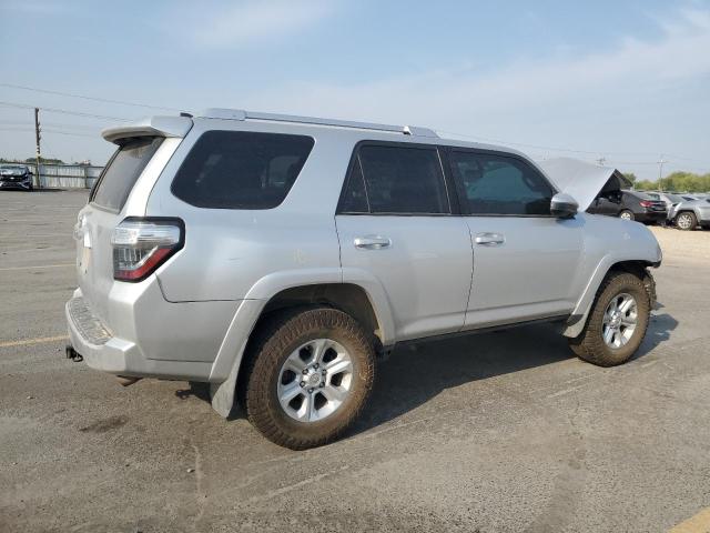 2018 TOYOTA 4RUNNER SR JTEBU5JR6J5534448