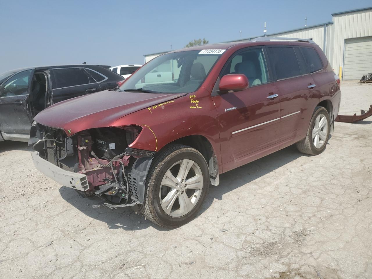 TOYOTA HIGHLANDER LIMITED