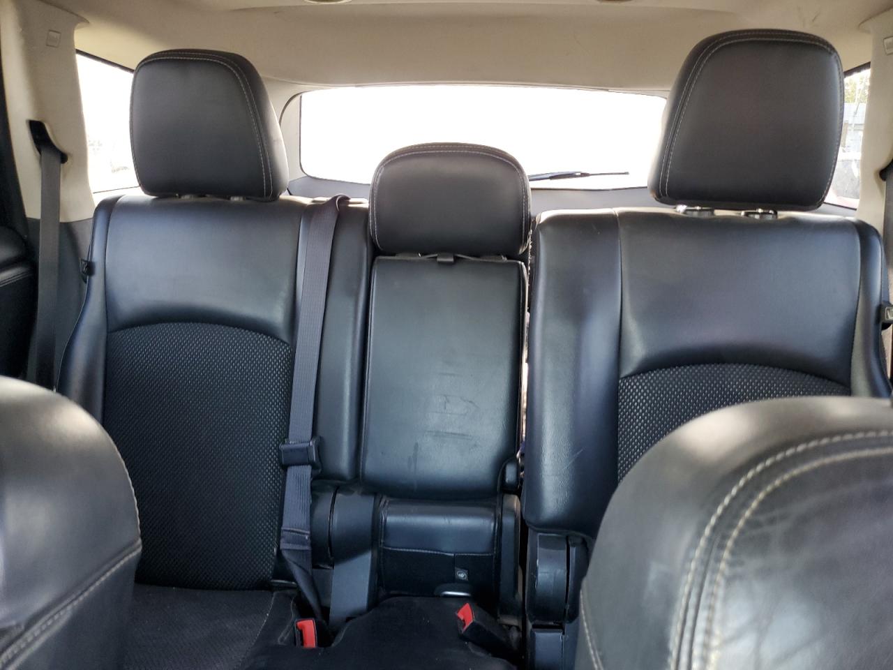 DODGE JOURNEY CROSSROAD