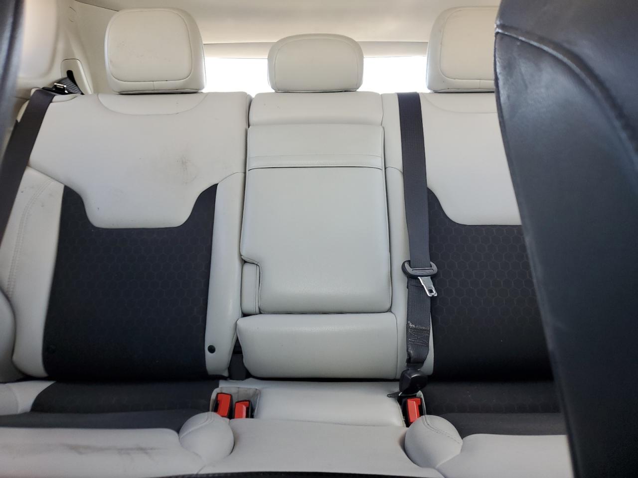 JEEP COMPASS LATITUDE