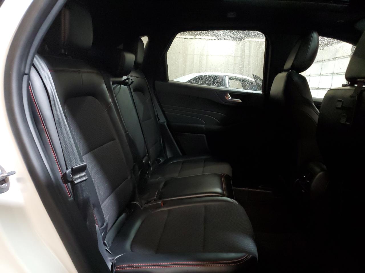 FORD ESCAPE ST LINE SELECT