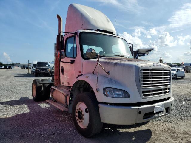 Global Auto Auctions: 2009 FREIGHTLINER M2 112 MED