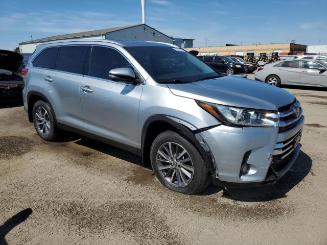2019 TOYOTA HIGHLANDER 5TDJZRFH2KS611630