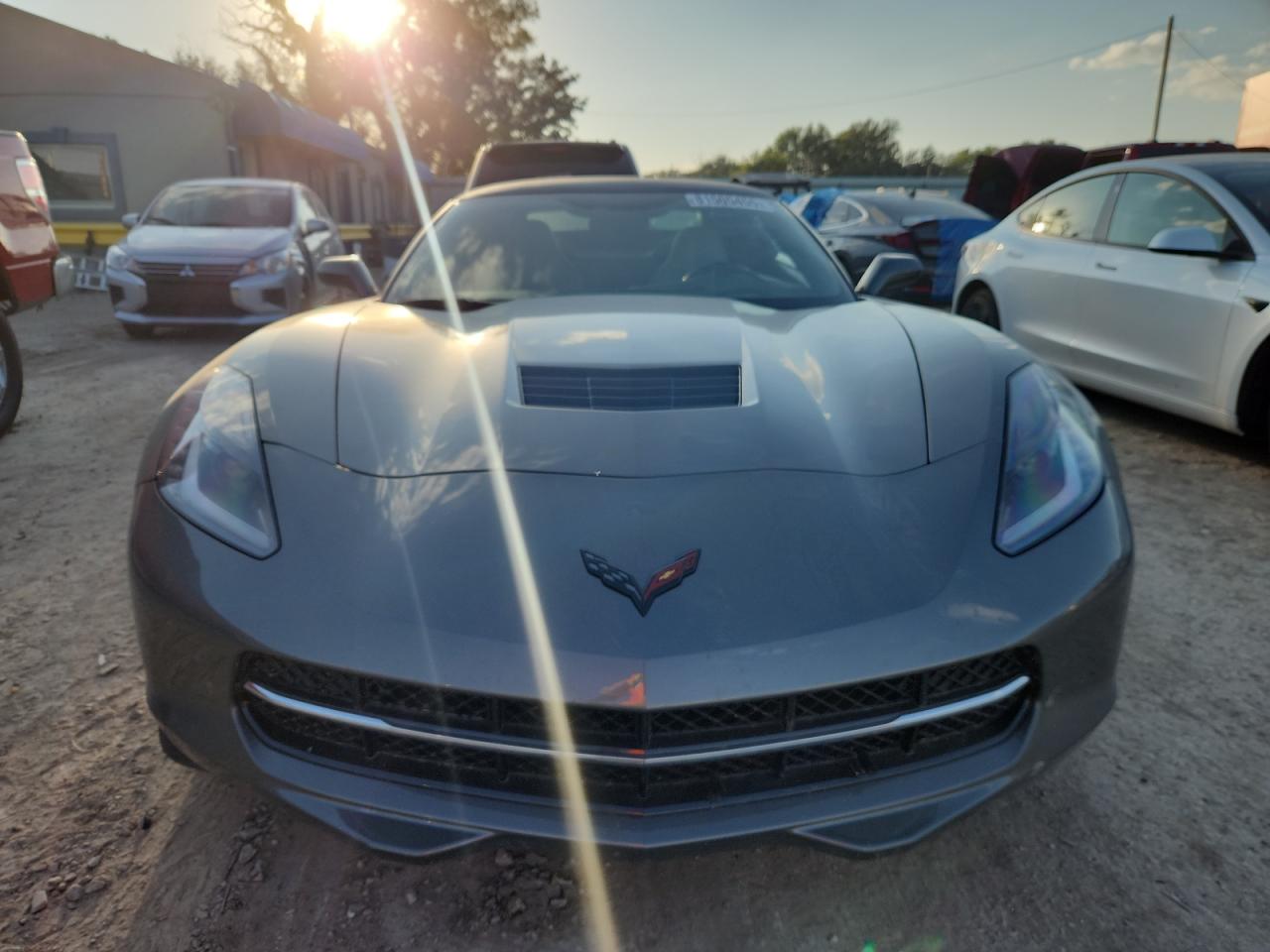 CHEVROLET CORVETTE STINGRAY 2LT