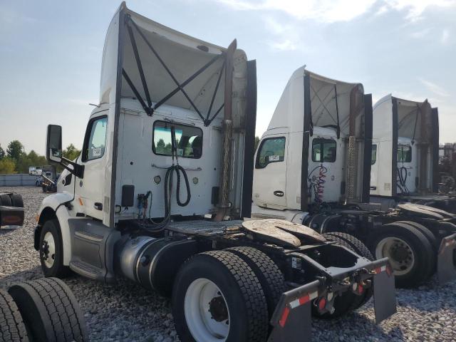 PETERBILT TRACTOR 579 2017 1XPBA48X7HD428746 photo #4