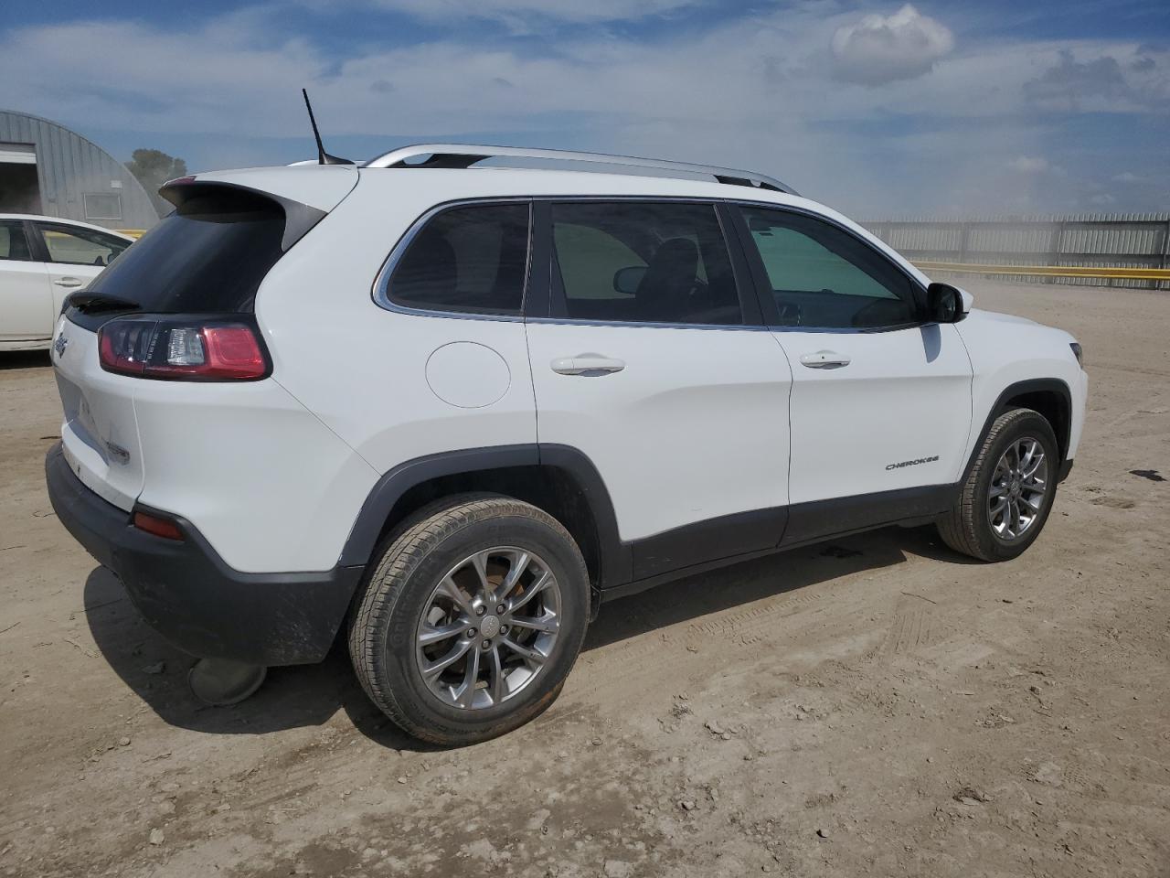 JEEP GRAND CHEROKEE LATITUDE PLUS