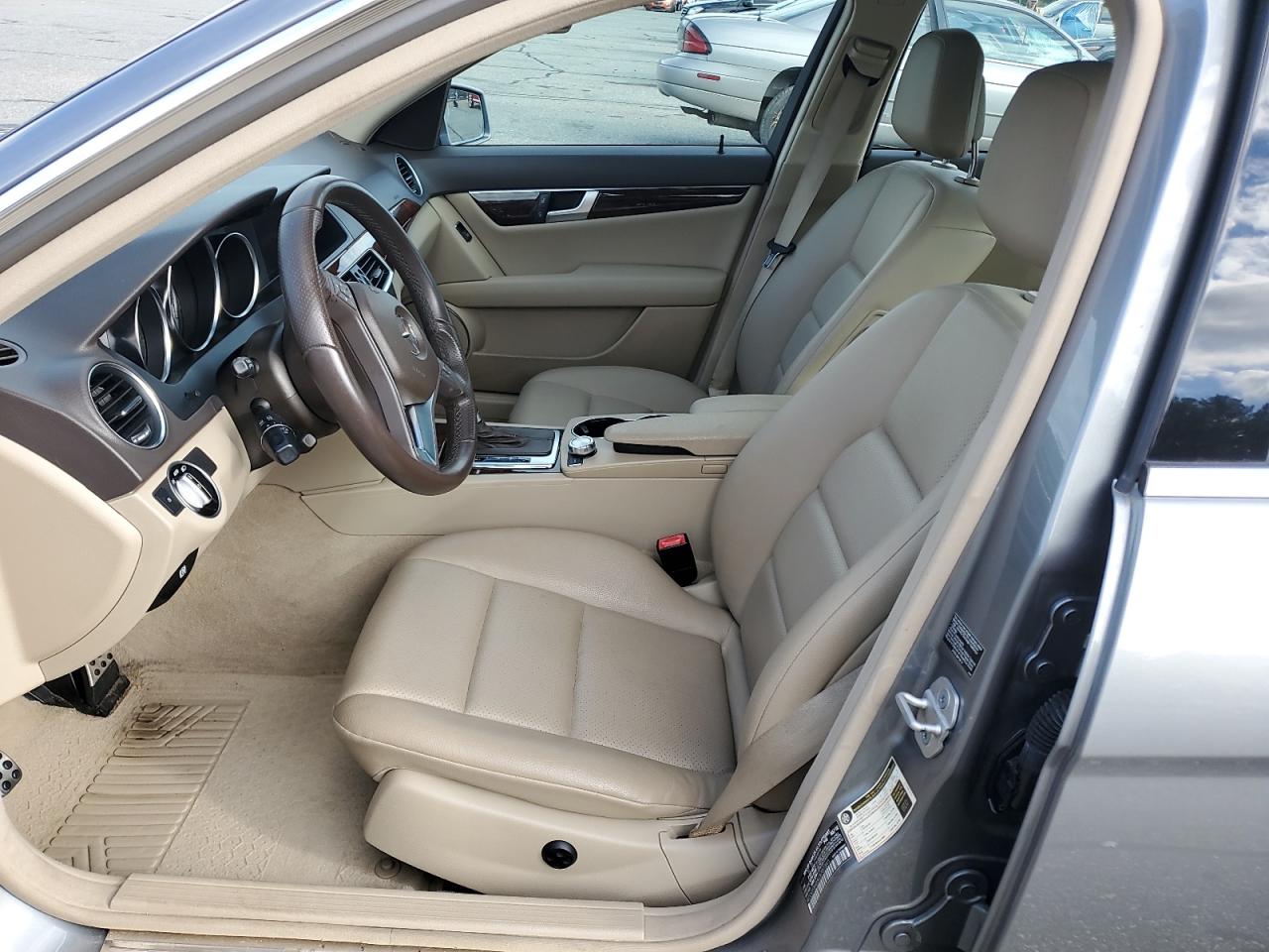 MERCEDES-BENZ C-CLASS 300 4MATIC