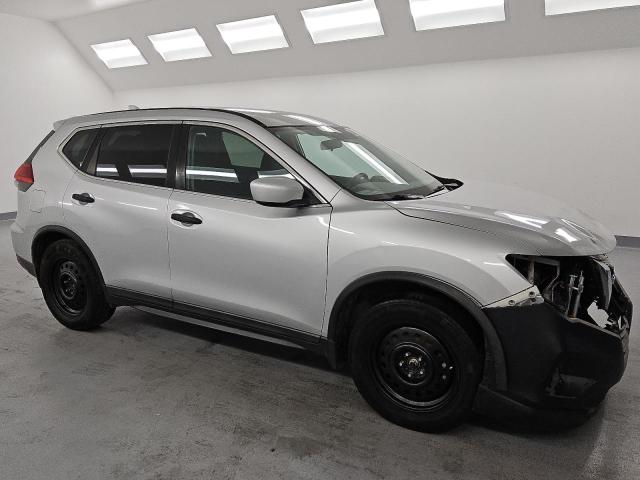 2017 NISSAN ROGUE SV 5N1AT2MNXHC798400