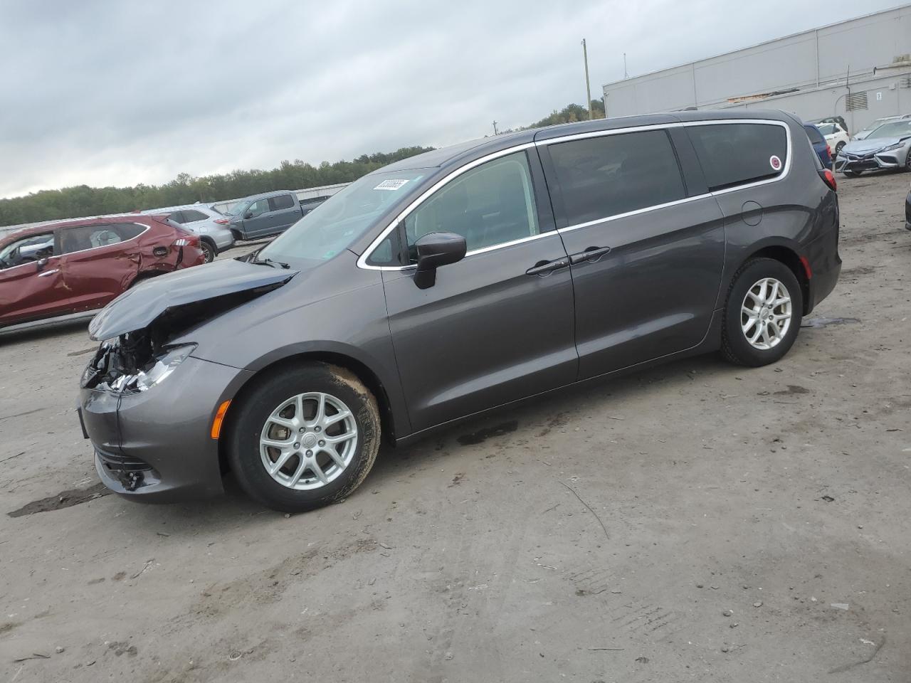 CHRYSLER PACIFICA TOURING