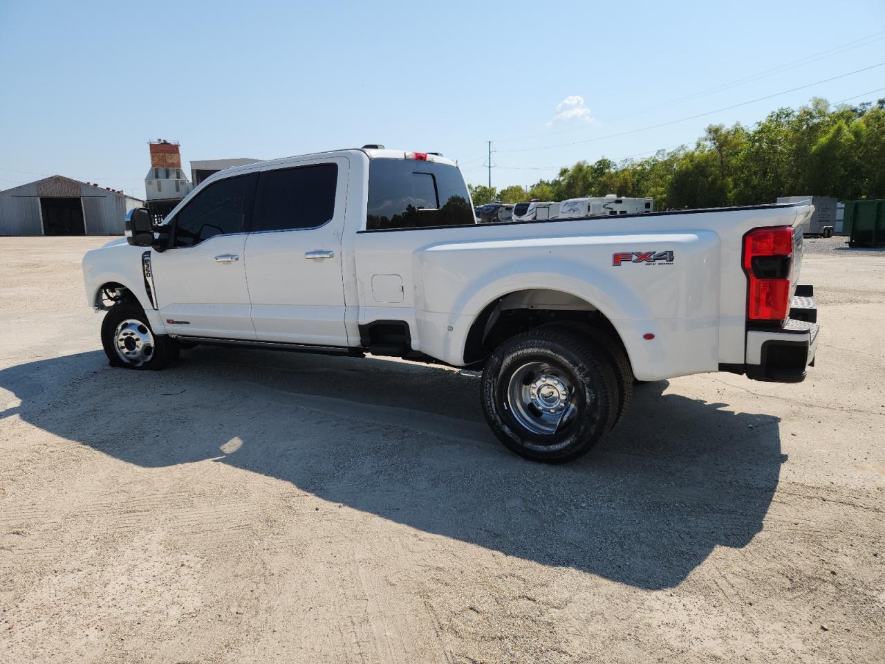 FORD F-350 SUPER DUTY