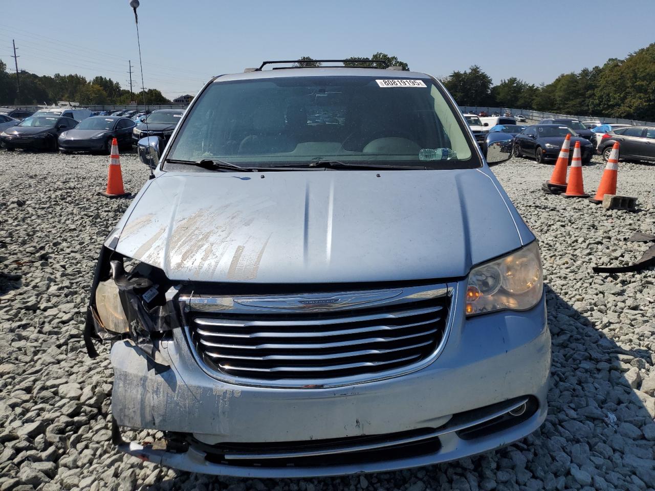 CHRYSLER TOWN & COUNTRY TOURING L