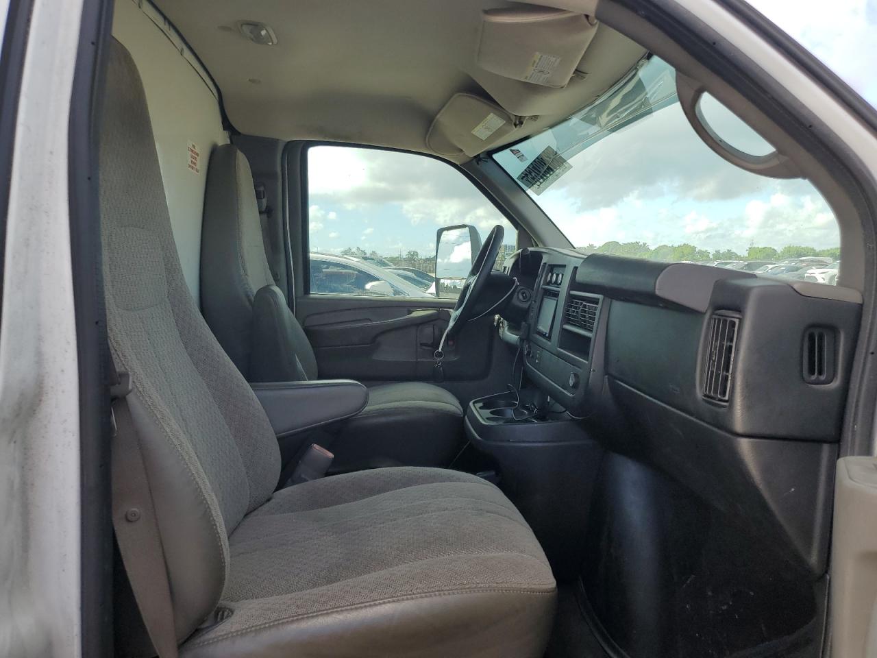 CHEVROLET EXPRESS G3500