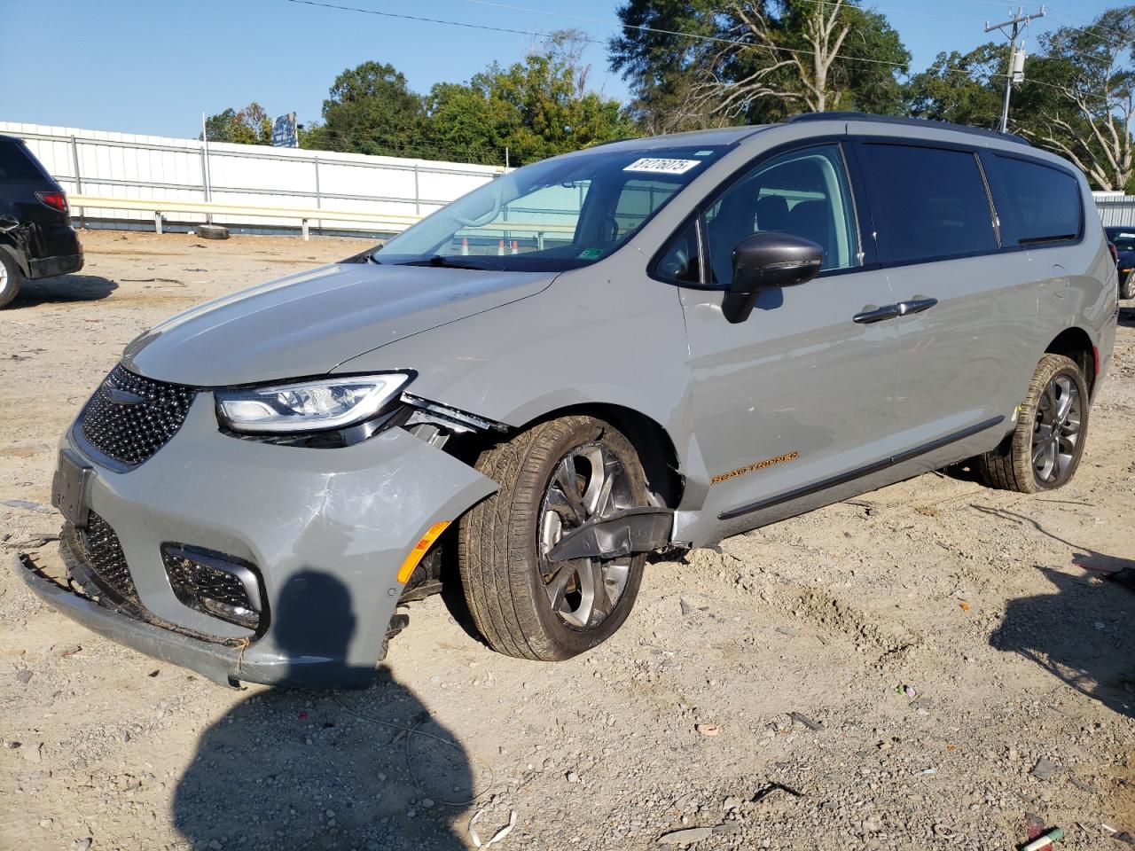 CHRYSLER PACIFICA TOURING L