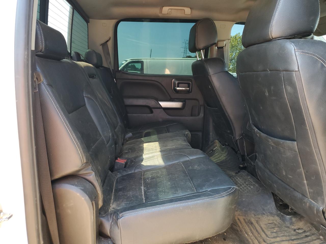 CHEVROLET SILVERADO K3500 LT