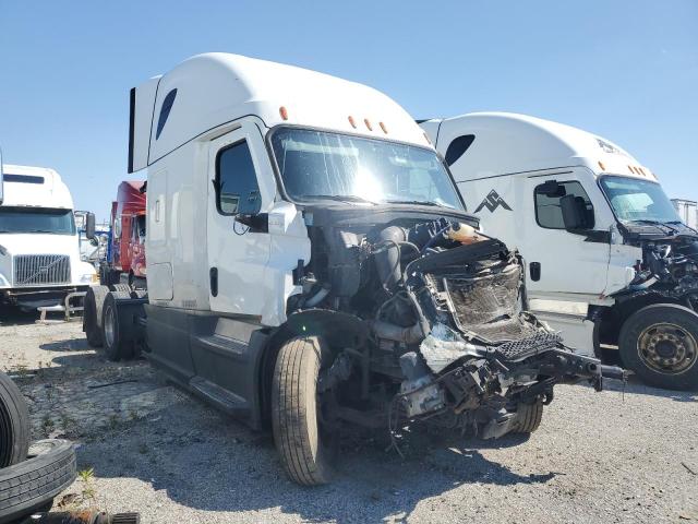 Global Auto Auctions: 2022 FREIGHTLINER CASCADIA 1