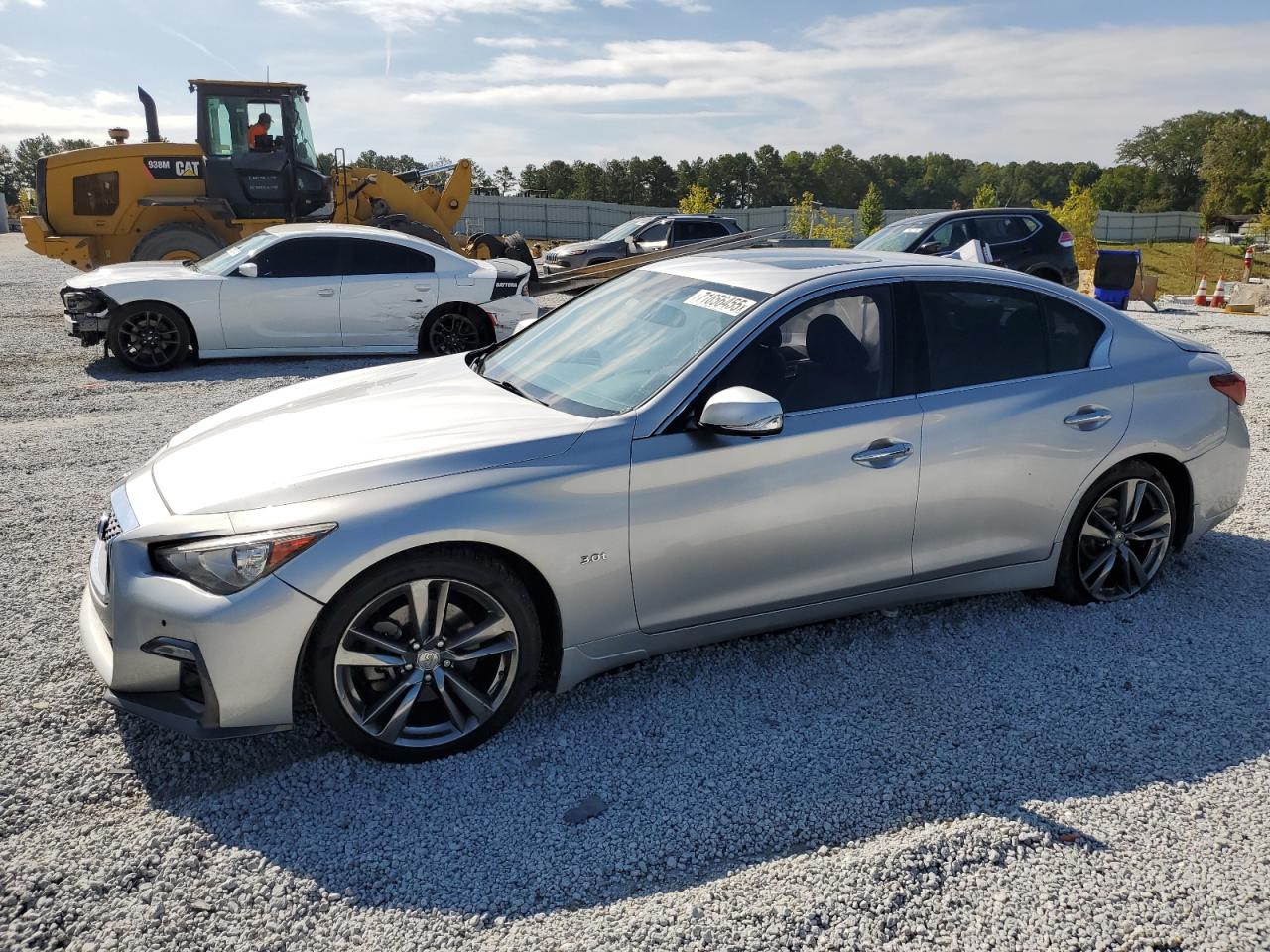 INFINITI Q50 LUXE