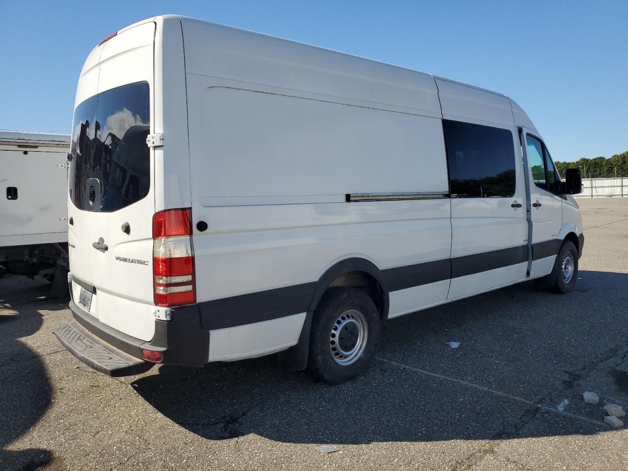 MERCEDES-BENZ SPRINTER 2500