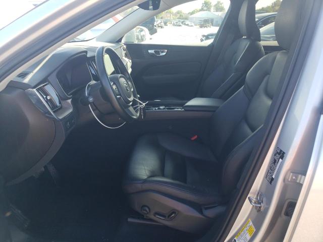 2021 VOLVO XC60 T5 MOMENTUM YV4102RK3M1695561