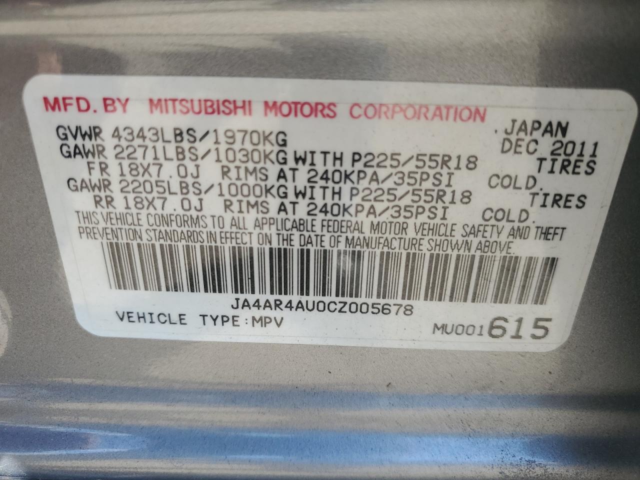 MITSUBISHI OUTLANDER SE