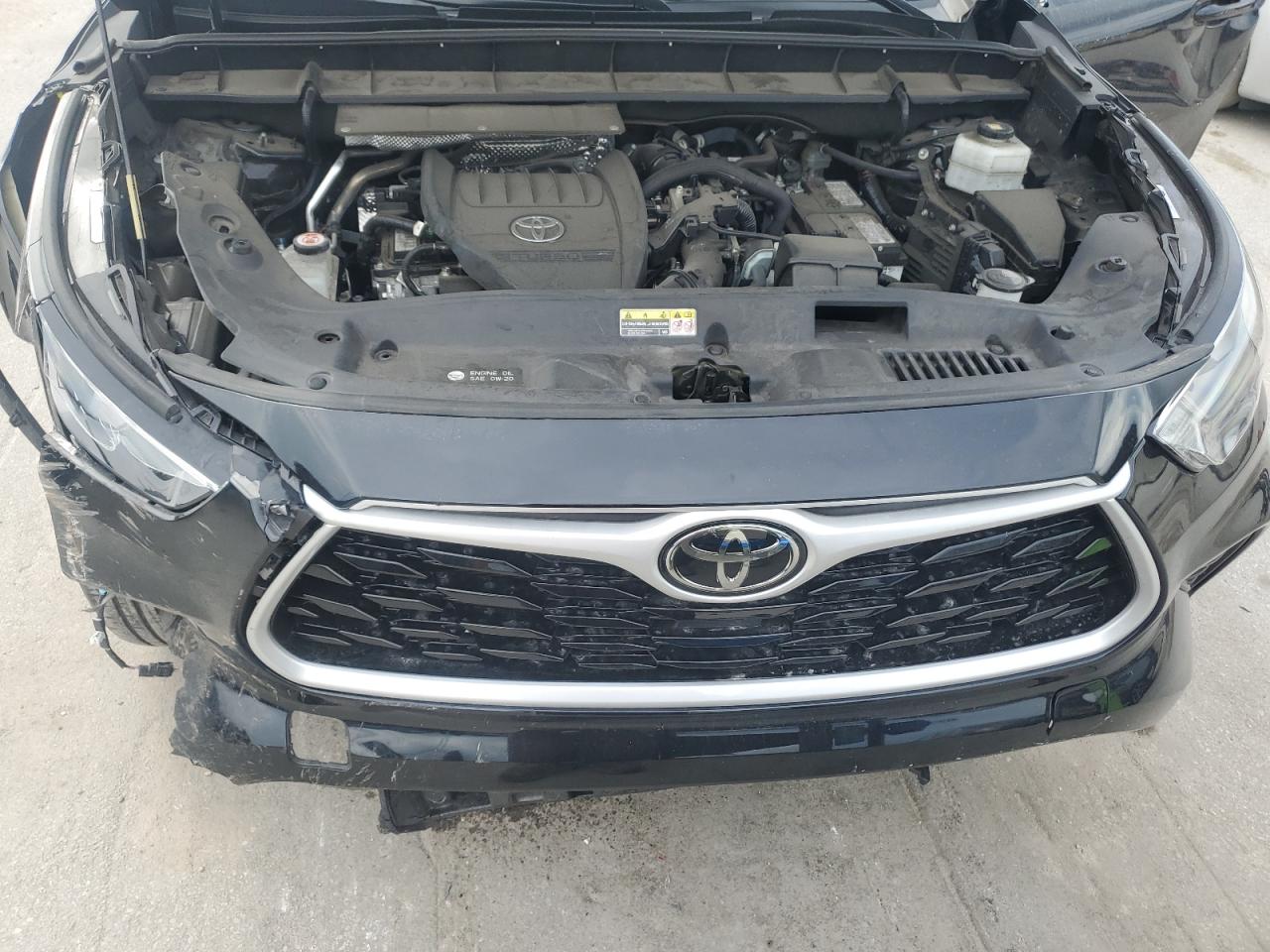 TOYOTA HIGHLANDER L