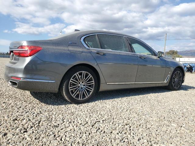 2017 BMW 740 XE WBA7J2C39HG497806