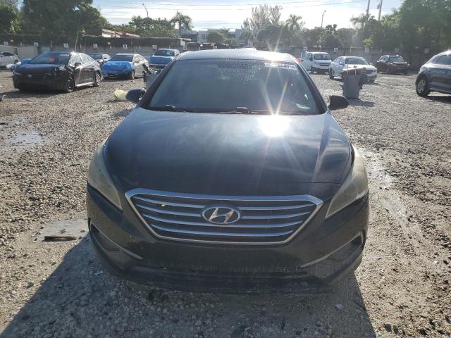 2016 HYUNDAI SONATA SE 5NPE24AF9GH293582