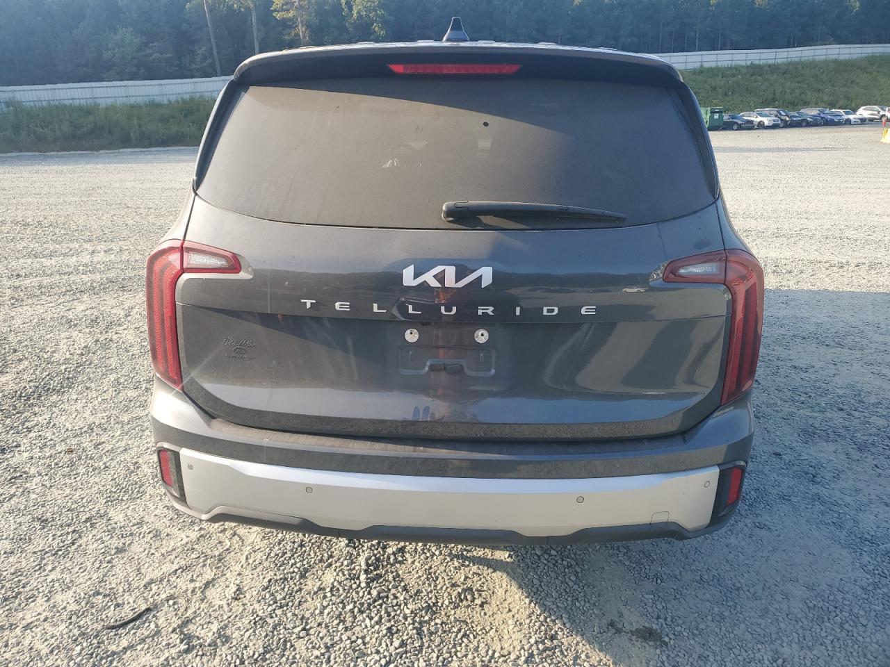 KIA TELLURIDE LX