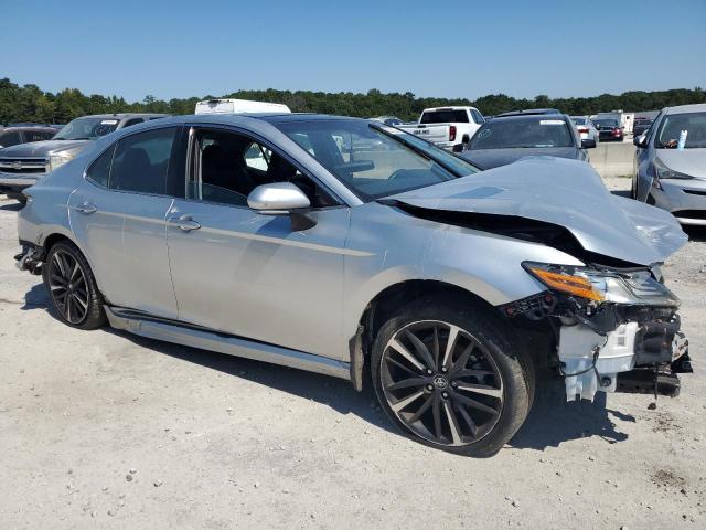 2018 TOYOTA CAMRY XSE 4T1B61HK2JU501951