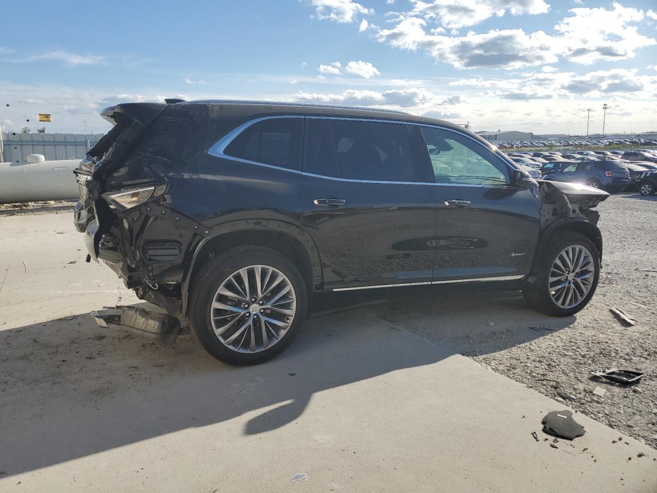 BUICK ENCLAVE AVENIR