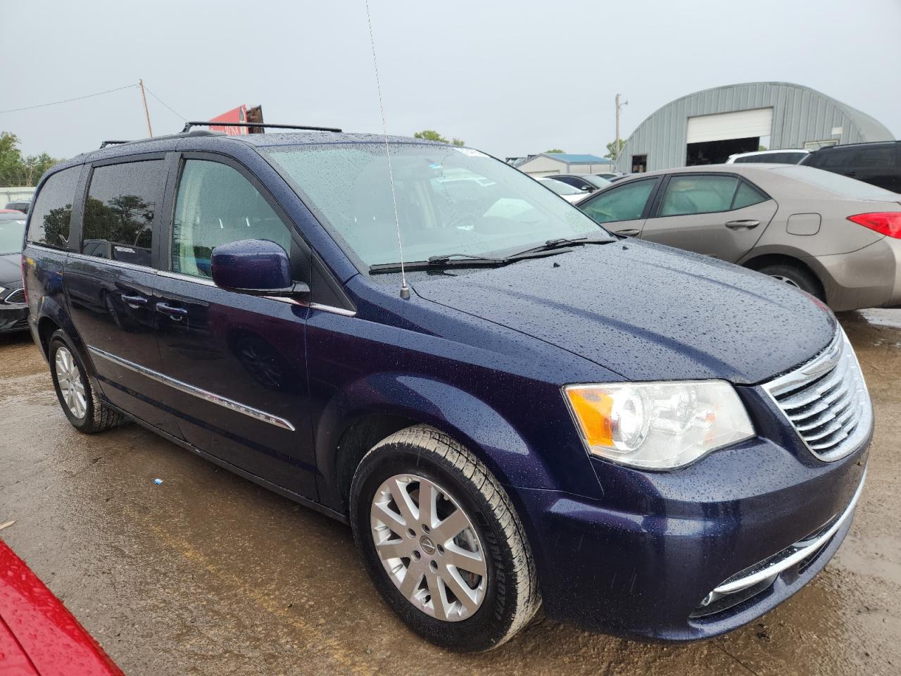 CHRYSLER TOWN & COUNTRY TOURING
