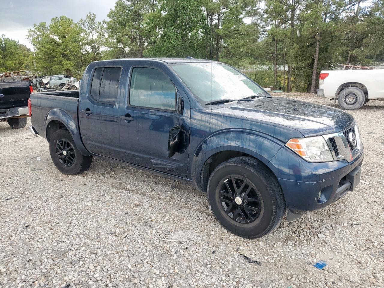 NISSAN FRONTIER S