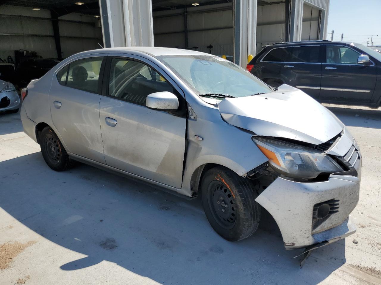 MITSUBISHI MIRAGE G4 ES