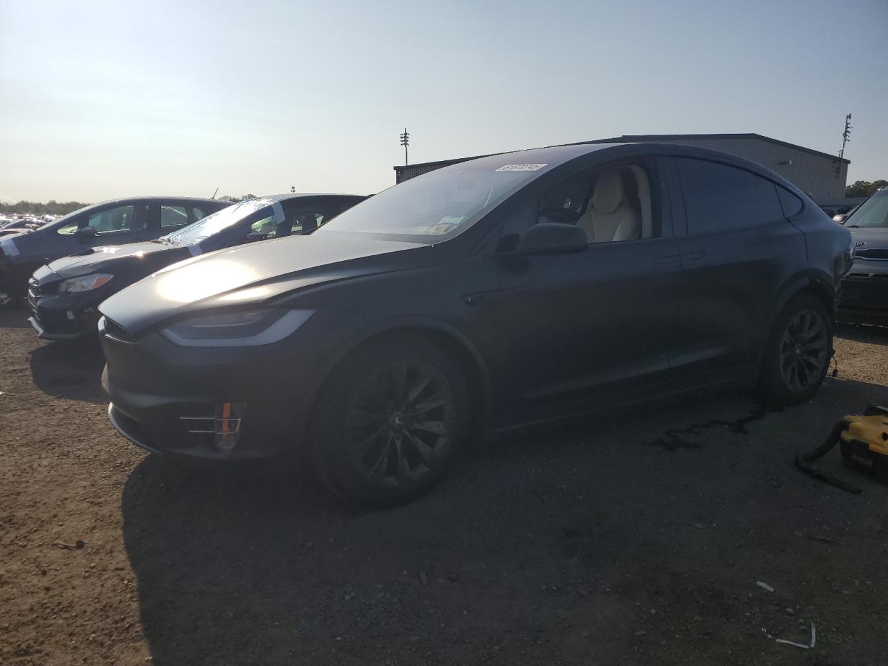 TESLA MODEL X