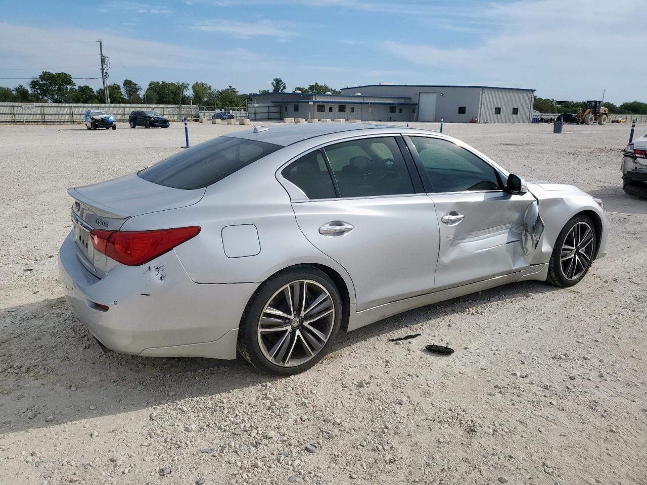 INFINITI Q50 HYBRID PREMIUM