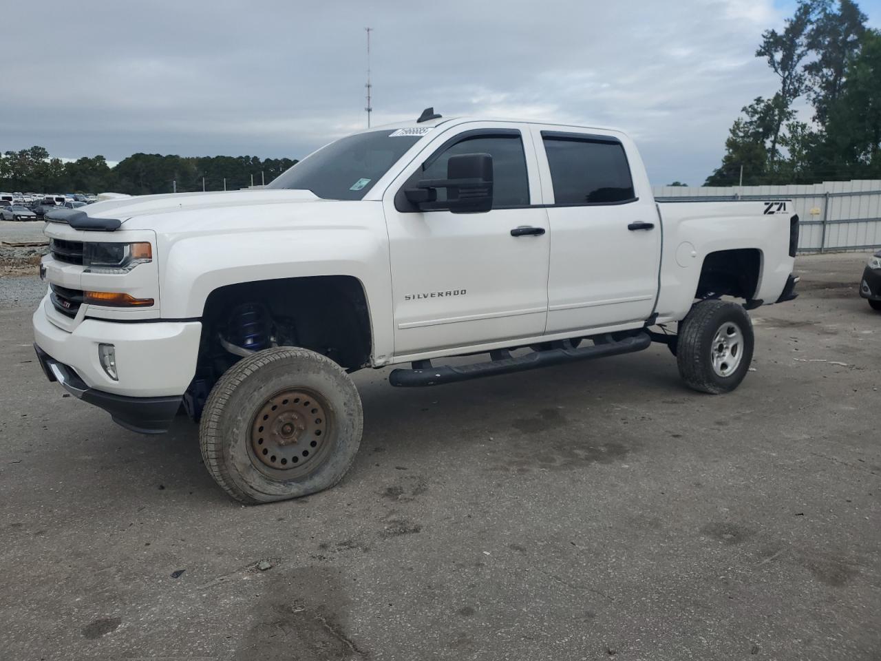 CHEVROLET SILVERADO K1500 LT