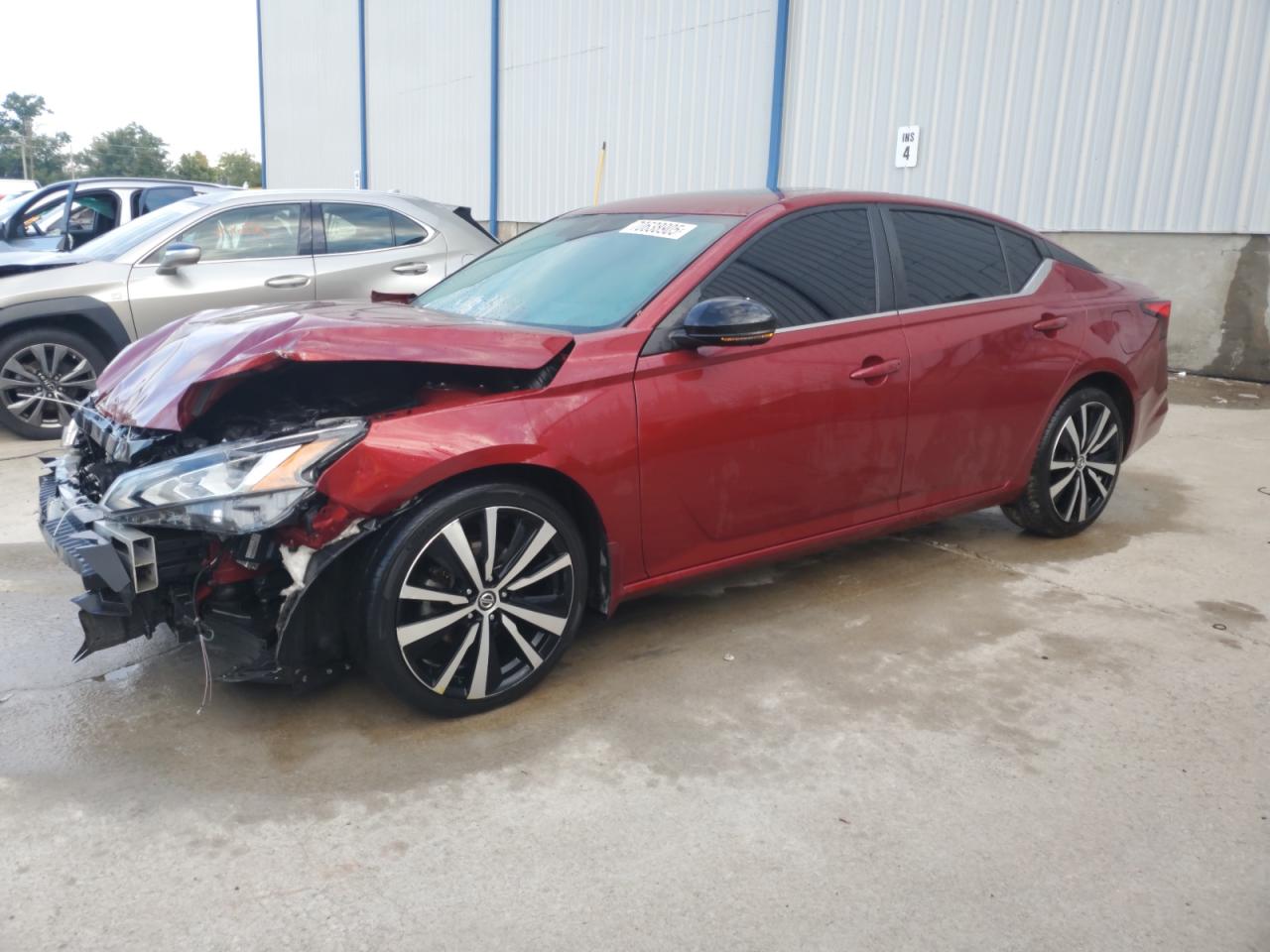 NISSAN ALTIMA SR