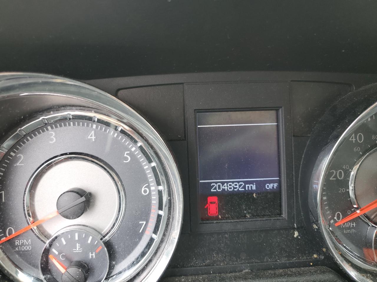 CHRYSLER TOWN & COUNTRY TOURING L