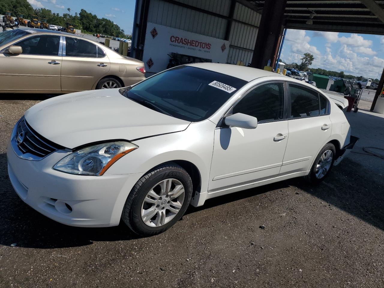 NISSAN ALTIMA BASE