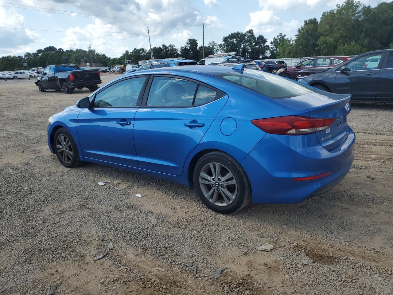 Lot #3297969770 2018 HYUNDAI ELANTRA SE